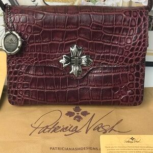 NWT Patricia Nash 10th Anniversary Cerrelli Leather Crossbody Bag 😍❤️